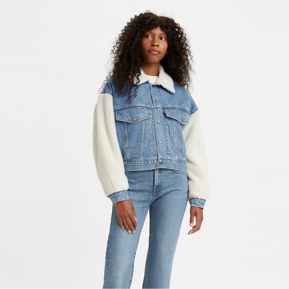 LEVIS CROPPED LOOSE WINTER SHERPA SLEEVE TRUCKER JACKET XL